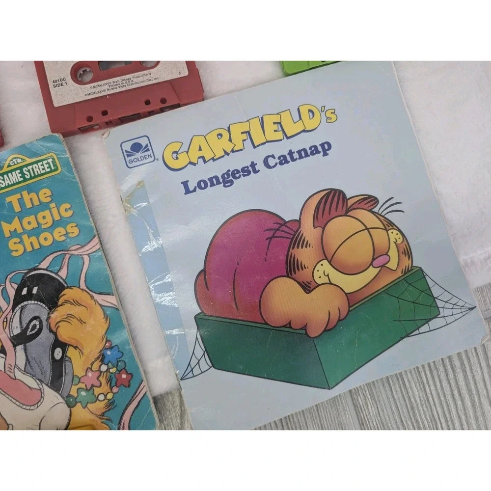 Vintage Walt Disney Read-Along Book & Tape Lot Poppins Oz Robin Hood Garfield